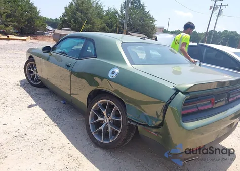 2022 Dodge Challenger Gt z USA, uszkodzony, nr VIN 2C3CDZJG1NH265714